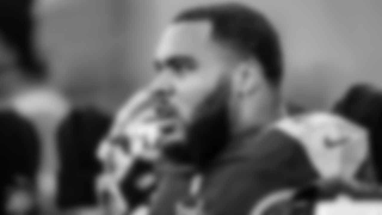 Tennessee Titans and the Houston Texans compete at Nissan Stadium on December 24, 2022 in Nashville, TN. Photo By \03387281/Tennessee Titans