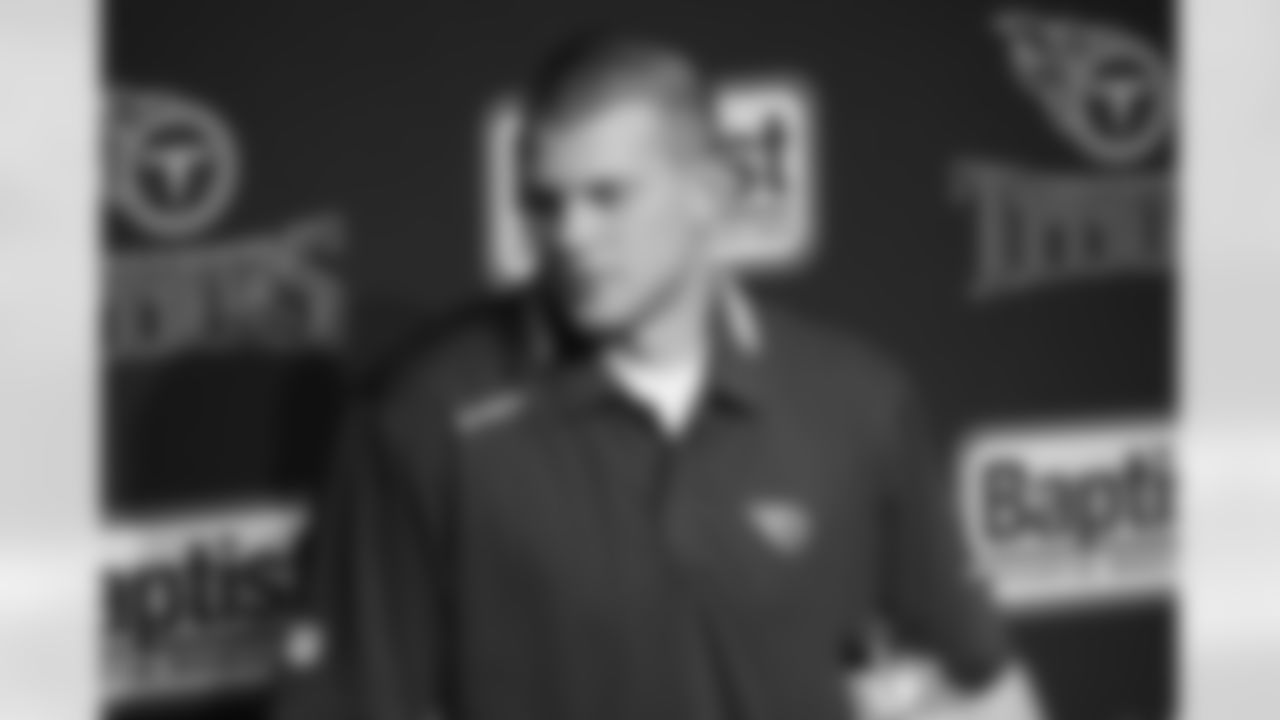 QB Jake Locker