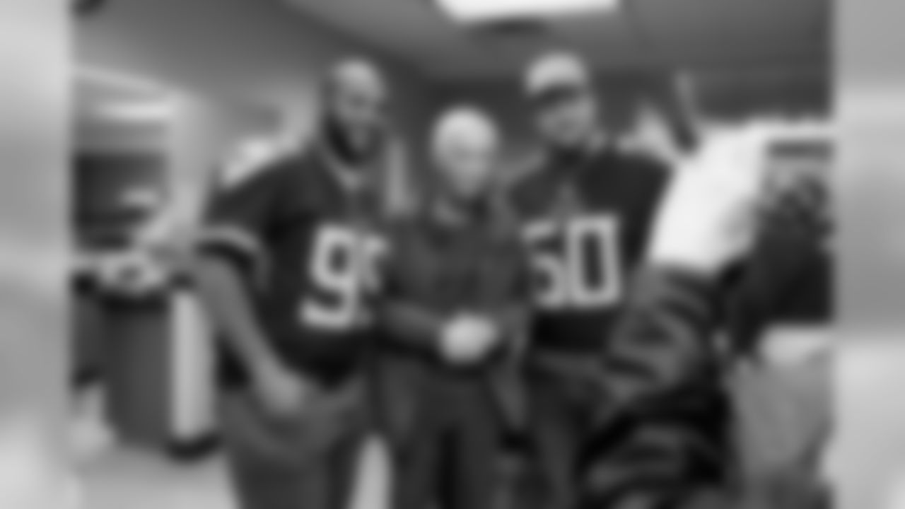 casey2018community63696seqn}