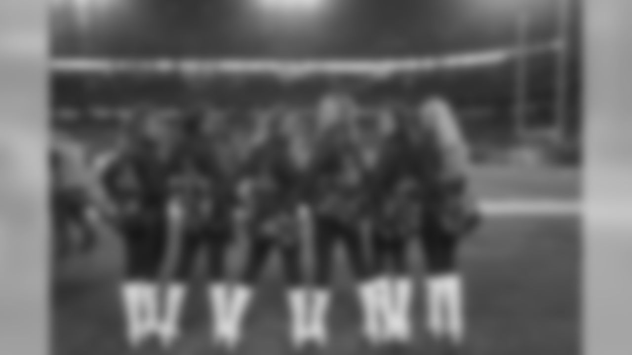 jags2018cheer263941seqn}