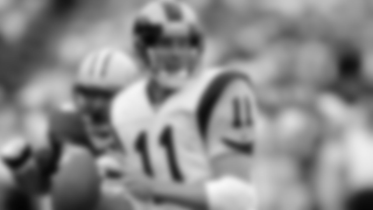 1986 | Round 1 | Pick: 3 | QB Jim Everett - Purdue