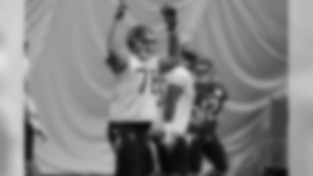 practice-18100352067