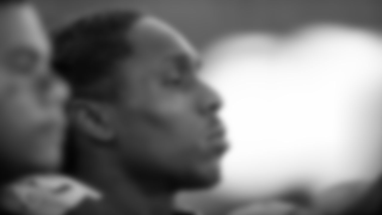 NASHVILLE, TN - AUGUST 17, 2019 - Cornerback Adoree' Jackson #25 of Tennessee Titans during the national anthem before the preseason home game between the New England Patriots and the Tennessee Titans at Nissan Stadium in Nashville, TN. Photo By Caleb Jones/Tennessee Titans