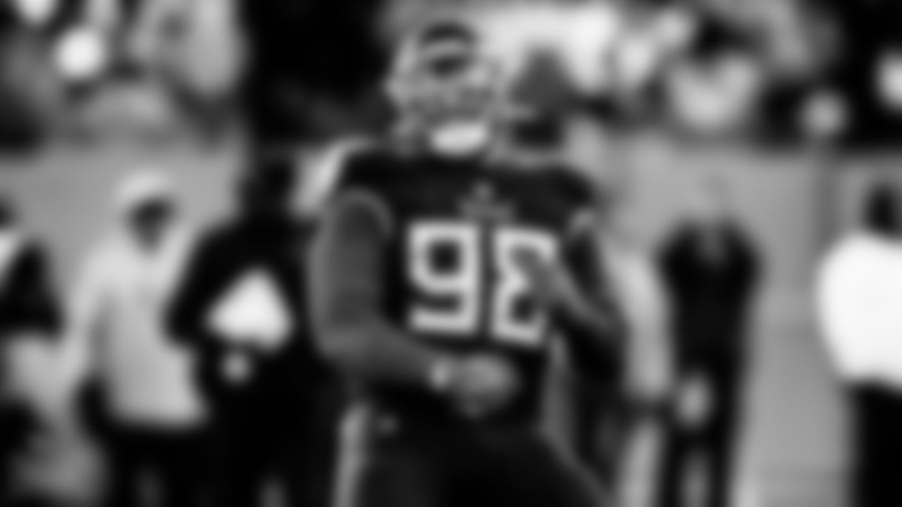 Defensive lineman Jeffery Simmons #98 of the Tennessee Titans during the game between the Tennessee Titans and the Houston Texans at Nissan Stadium on December 24, 2022 in Nashville, TN. Photo By Cameron Faulkner/Tennessee Titans