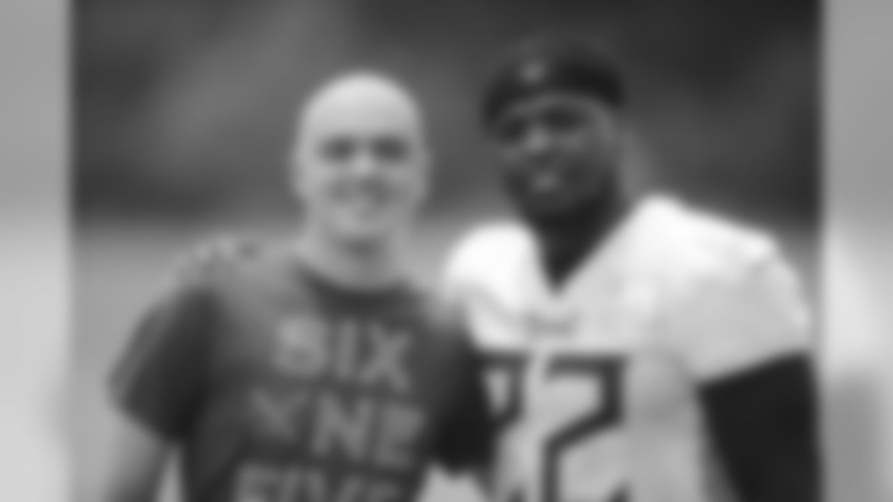 NASHVILLE, TN - JUNE 11, 2019 - Luke Conger with Derrick Henry #22 of Tennessee Titans during OTA practice in Nashville, TN. Photo By Donald Page/Tennessee Titans