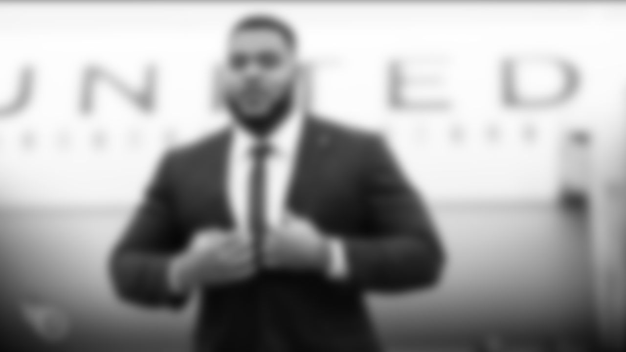 NASHVILLE, TN - JANUARY 03, 2020 - Defensive lineman Jeffery Simmons #98 of the Tennessee Titans during the travel day before the Wildcard playoffs vs the New England Patriots in Nashville, TN. Photo By Donald Page/Tennessee Titans