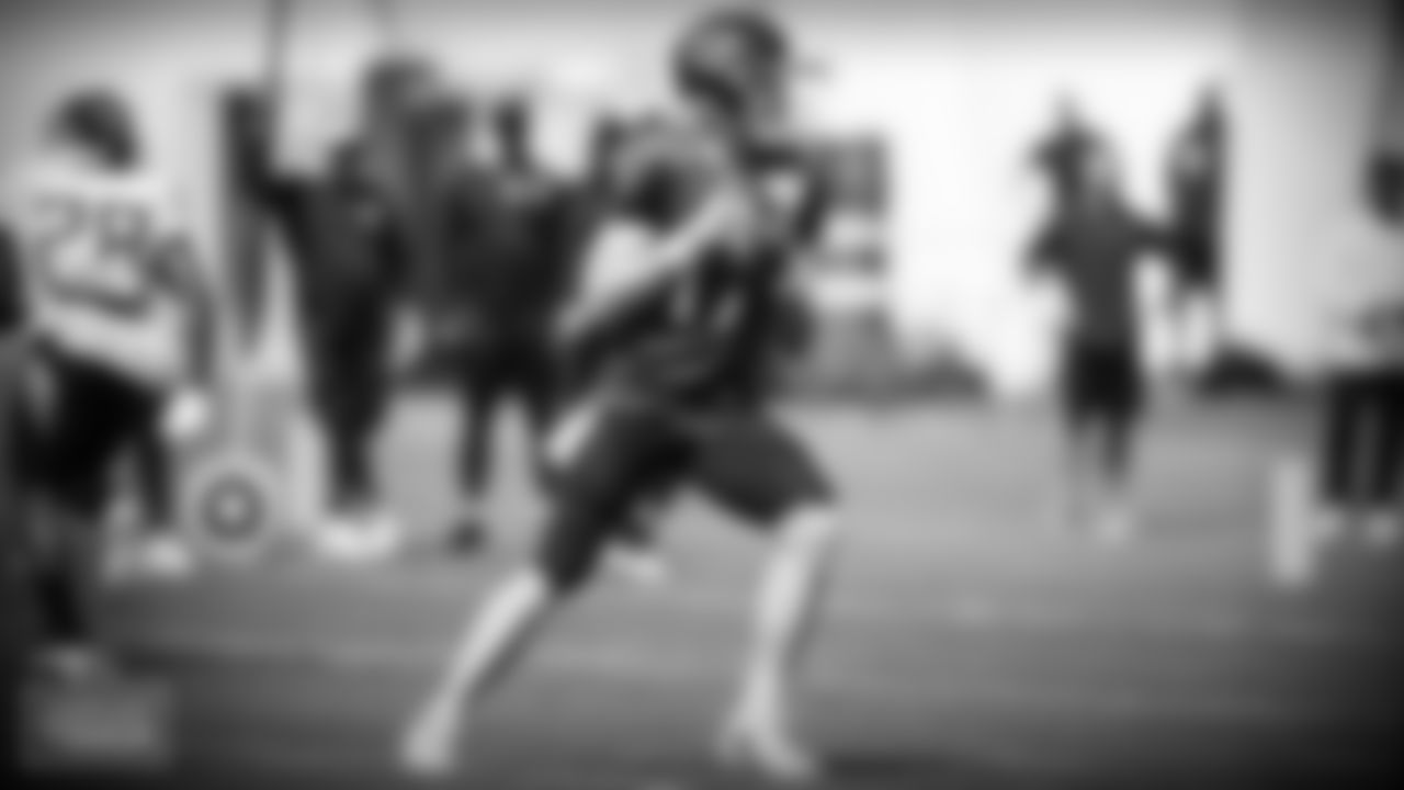 Quarterback Ryan Tannehill #17 of the Tennessee Titans during fall camp practice at Saint Thomas Sports Park on AUGUST 09, 2021 in Nashville, TN. Photo By Donald Page/Tennessee Titans