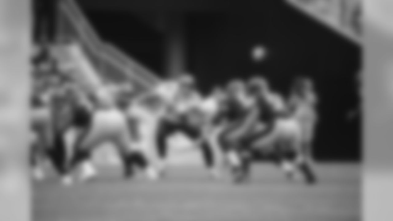 titans-steelers_2018c45165