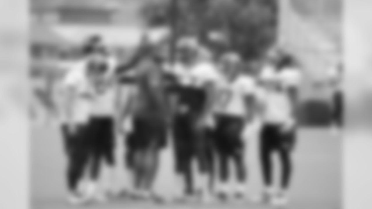 training-camp-buccaneers-180816b44144