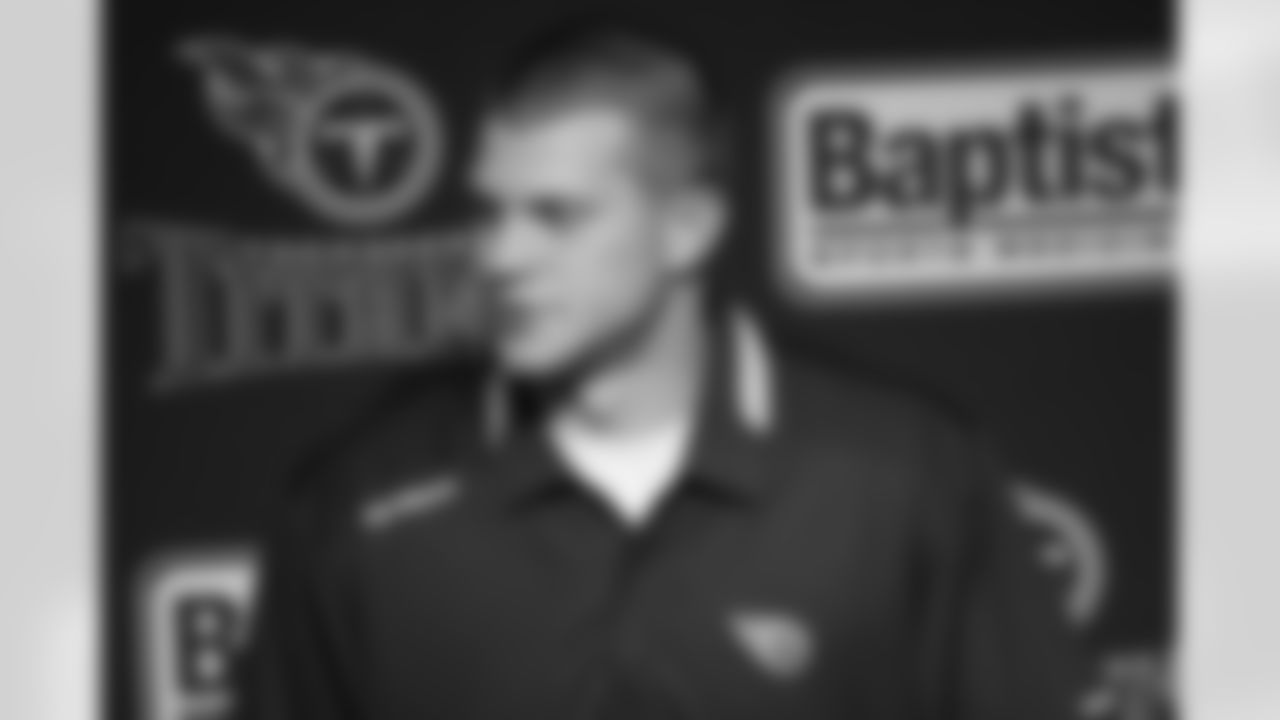 QB Jake Locker