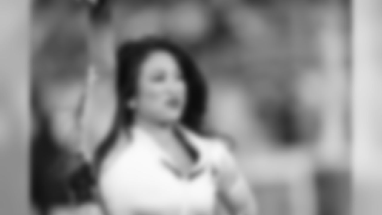 jags2018cheer163899seqn}
