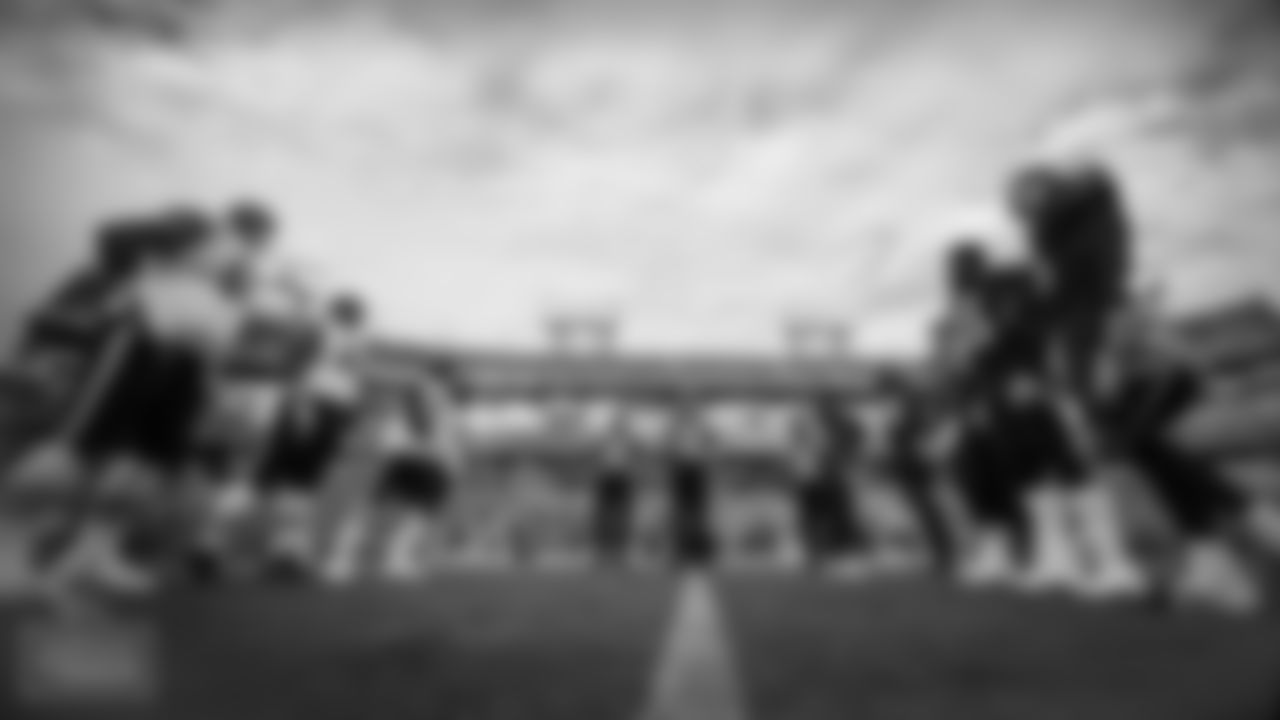 Titans at home during the preseason game between the Tennessee Titans and the Chicago Bears at Nissan Stadium on August 28, 2021 in Nashville, TN. Photo By Donald Page/Tennessee Titans