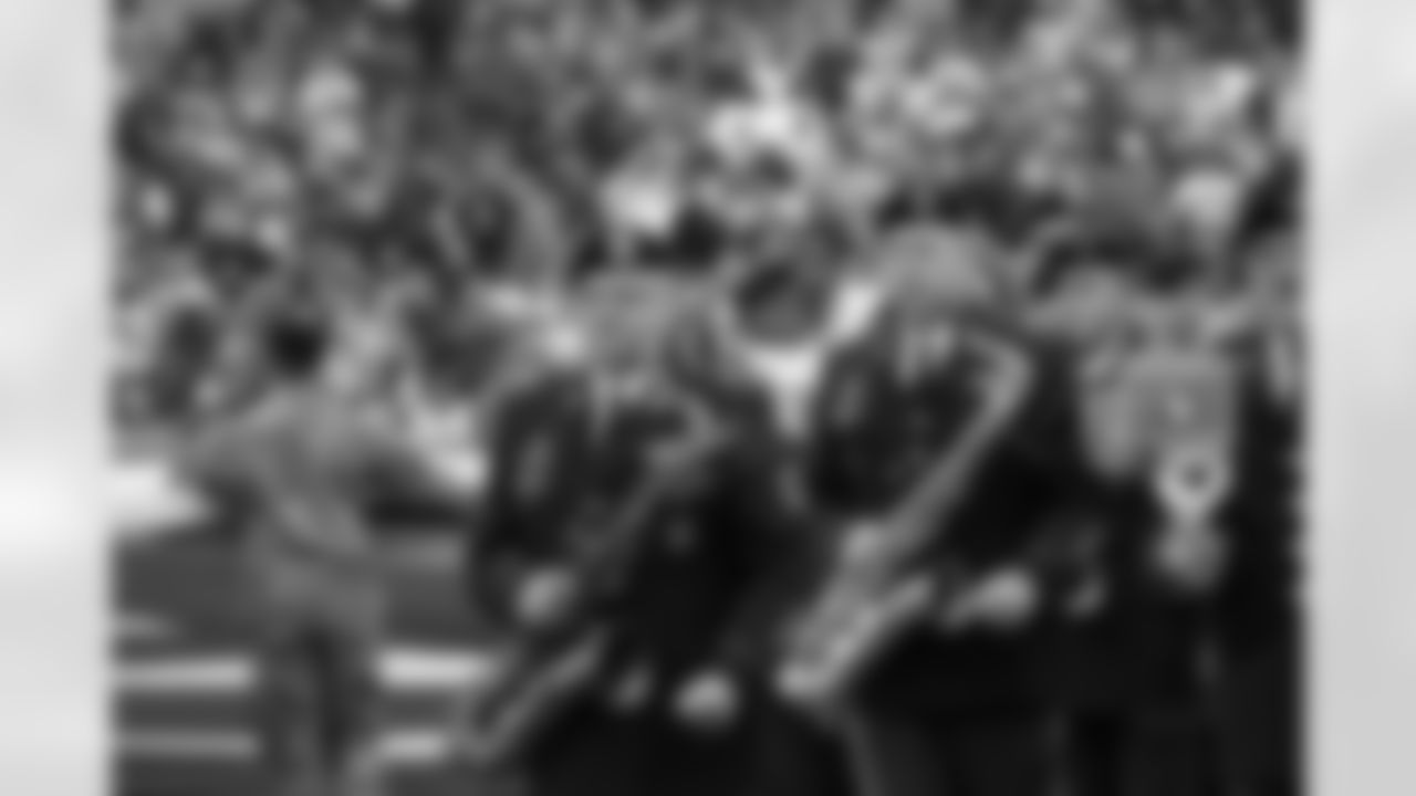 military2018titans60627