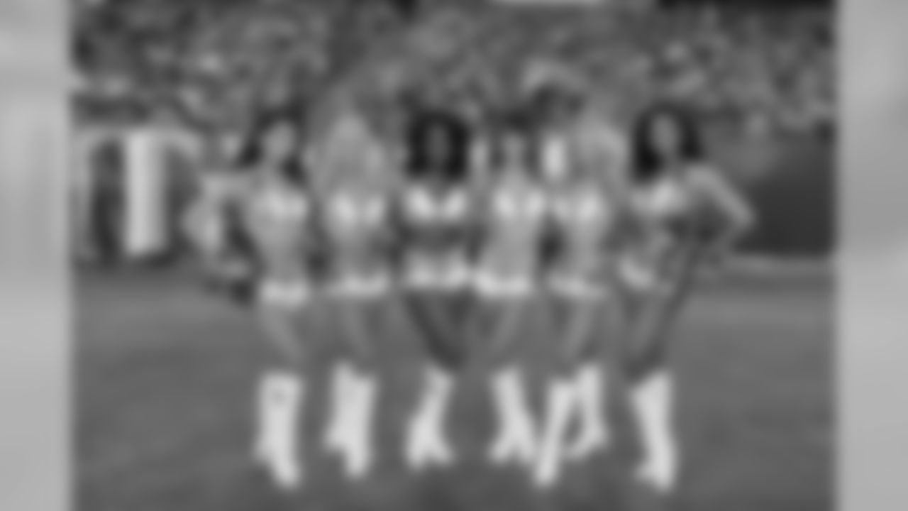game2018cheer-bucs144389