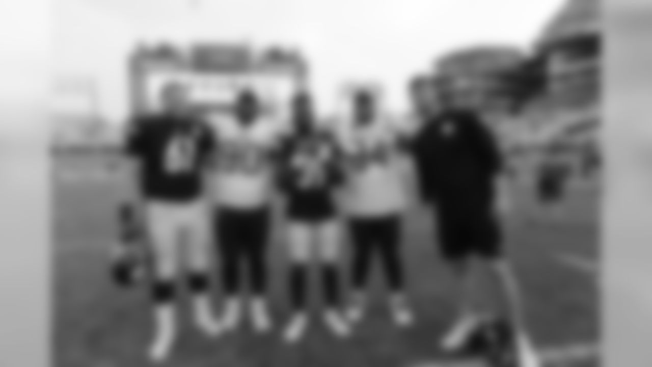titans-steelers_pre_2018g45356