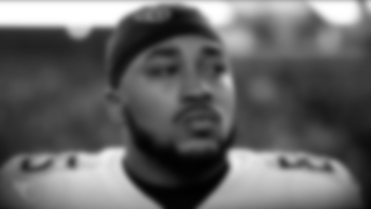 FOXBOROUGH, MA - JANUARY 04, 2020 - Tight end MyCole Pruitt #85 of the Tennessee Titans during the National Anthem before the wildcard playoff game between the Tennessee Titans and the New England Patriots at Gillette Stadium in Foxborough, MA. Photo By Matthew Osborne/Tennessee Titans