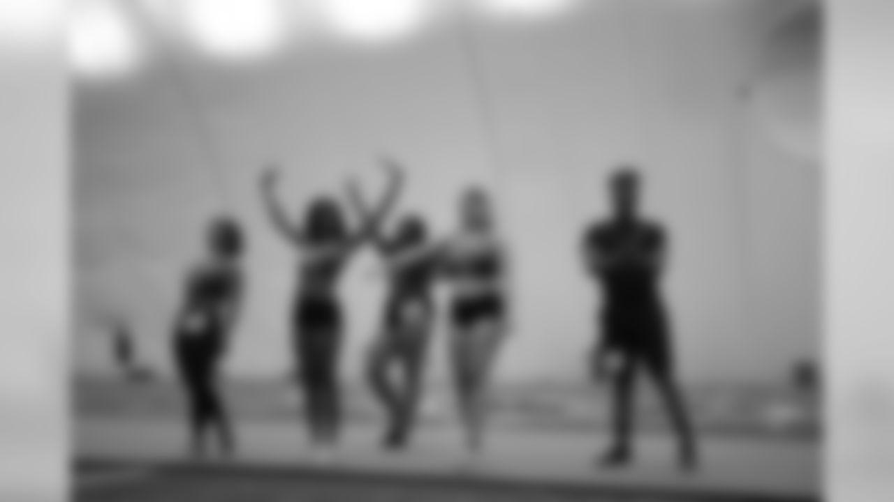 190519-stunt-team74278