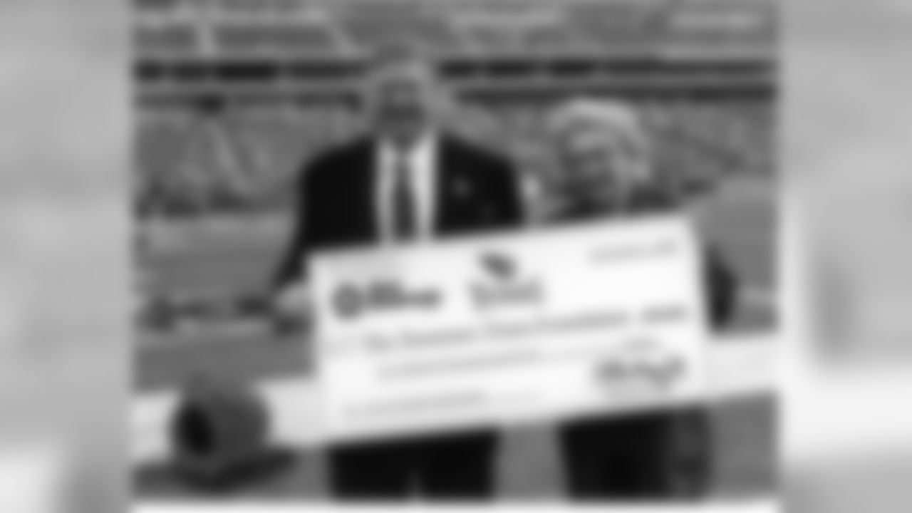 Mr. and Mrs. Adams established the Tennessee Titans Foundation with an initial gift of $500,000 in 1999.