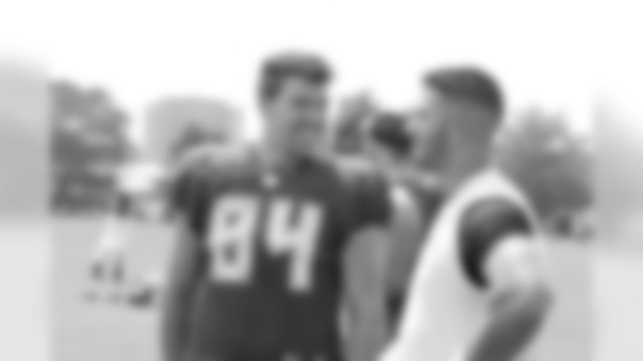 titans-bucs-practice-180815c43906