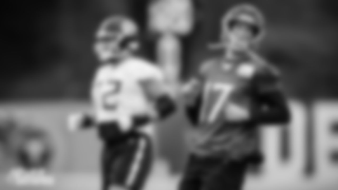 Quarterback Ryan Tannehill #17 of the Tennessee Titans during practice at Saint Thomas Sports Park on JANUARY 07, 2021 in Nashville, TN. Photo By Donald Page/Tennessee Titans