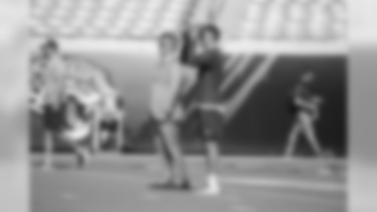 titans-jaguars-pregame2018-road50016