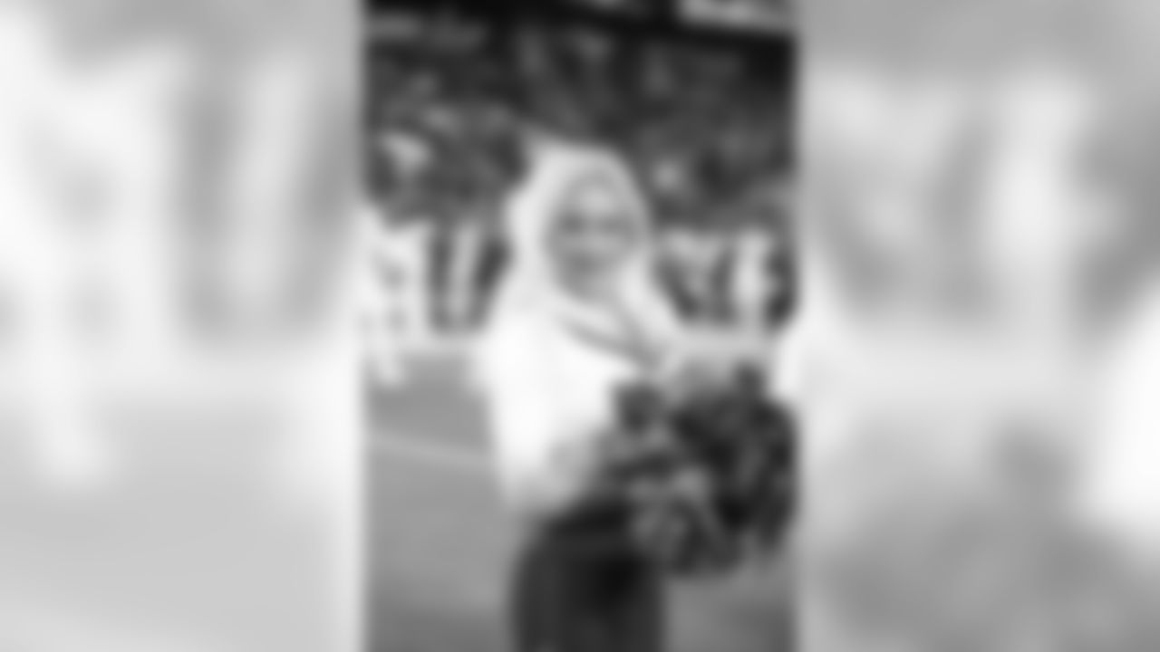 jags2018cheer163917seqn}