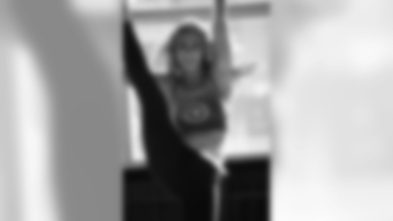 190519-cheer-team74399