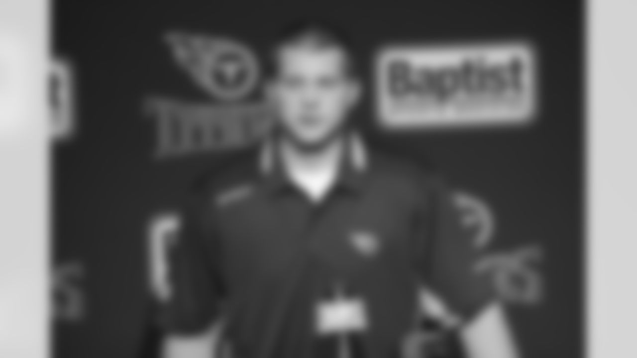 QB Jake Locker