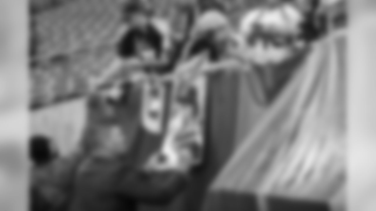 NASHVILLE, TN - AUGUST 25, 2019 - The preseason home game between the Pittsburgh Steelers and the Tennessee Titans at Nissan Stadium in Nashville, TN. Photo Tennessee Titans