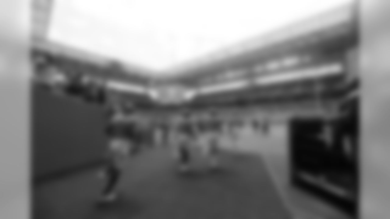best2018dolphins-pregame247437