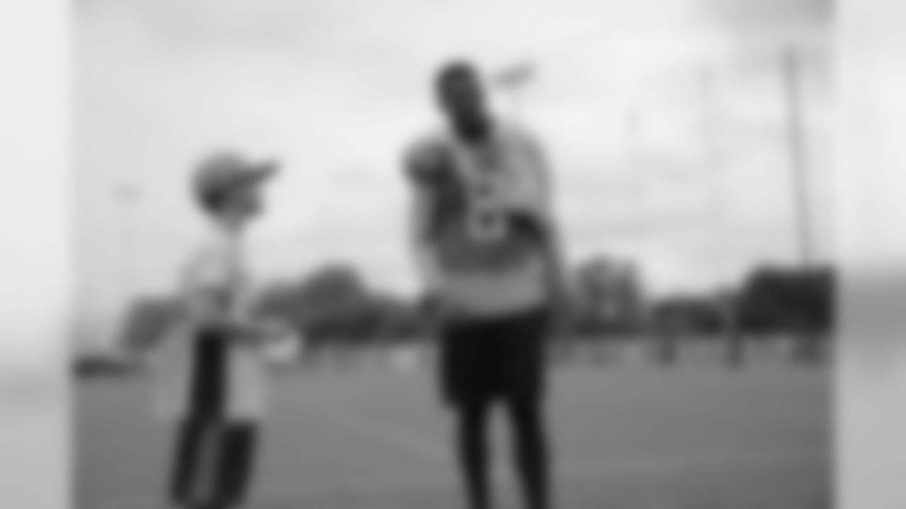 training-camp-buccaneers-180816d44253