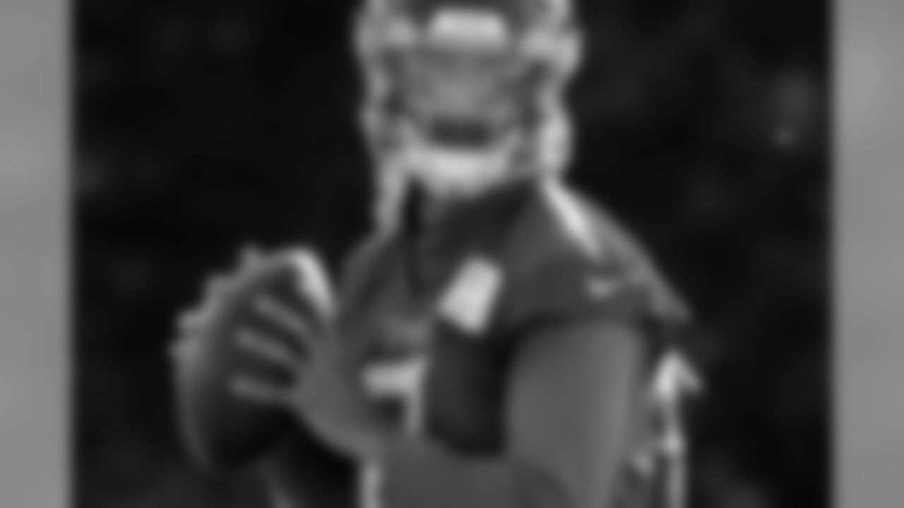 Tennessee Titans' quarterback Marcus Mariota takes part in an NFL training session at Syon House, in Syon Park, south west London, Friday, Oct. 19, 2018. The Tennessee Titans are preparing for an NFL regular season game against the Los Angeles Chargers in London on Sunday. (AP Photo/Matt Dunham)