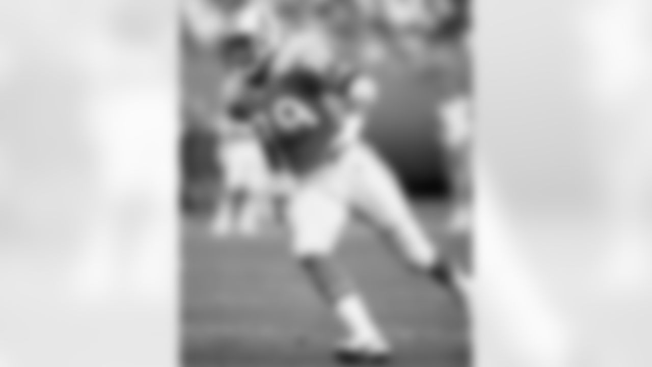 The Houston Oilers selected defensive lineman Ray Childress with the third overall pick in the 1985 NFL Draft.