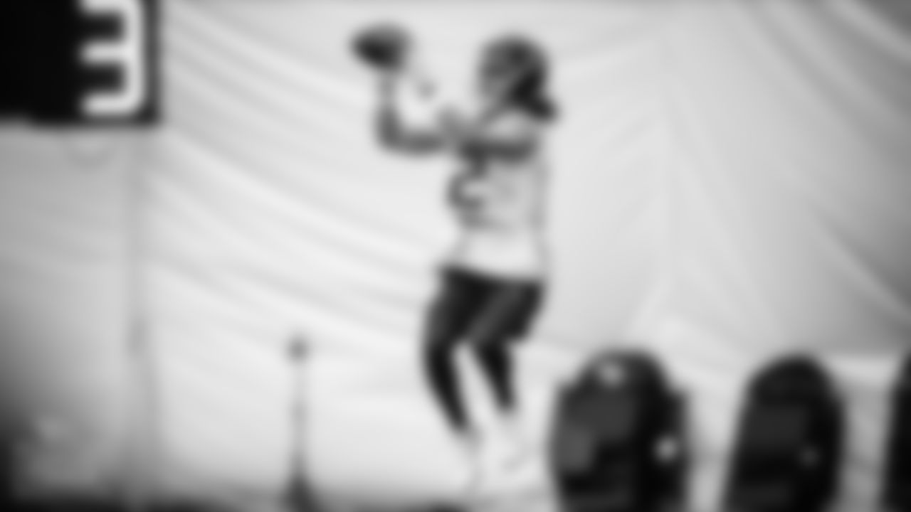 NASHVILLE, TN - JANUARY 06, 2022 - Wide receiver Cody Hollister #16 of the Tennessee Titans during practice at Saint Thomas Sports Park in Nashville, TN. Photo By Donald Page/Tennessee Titans