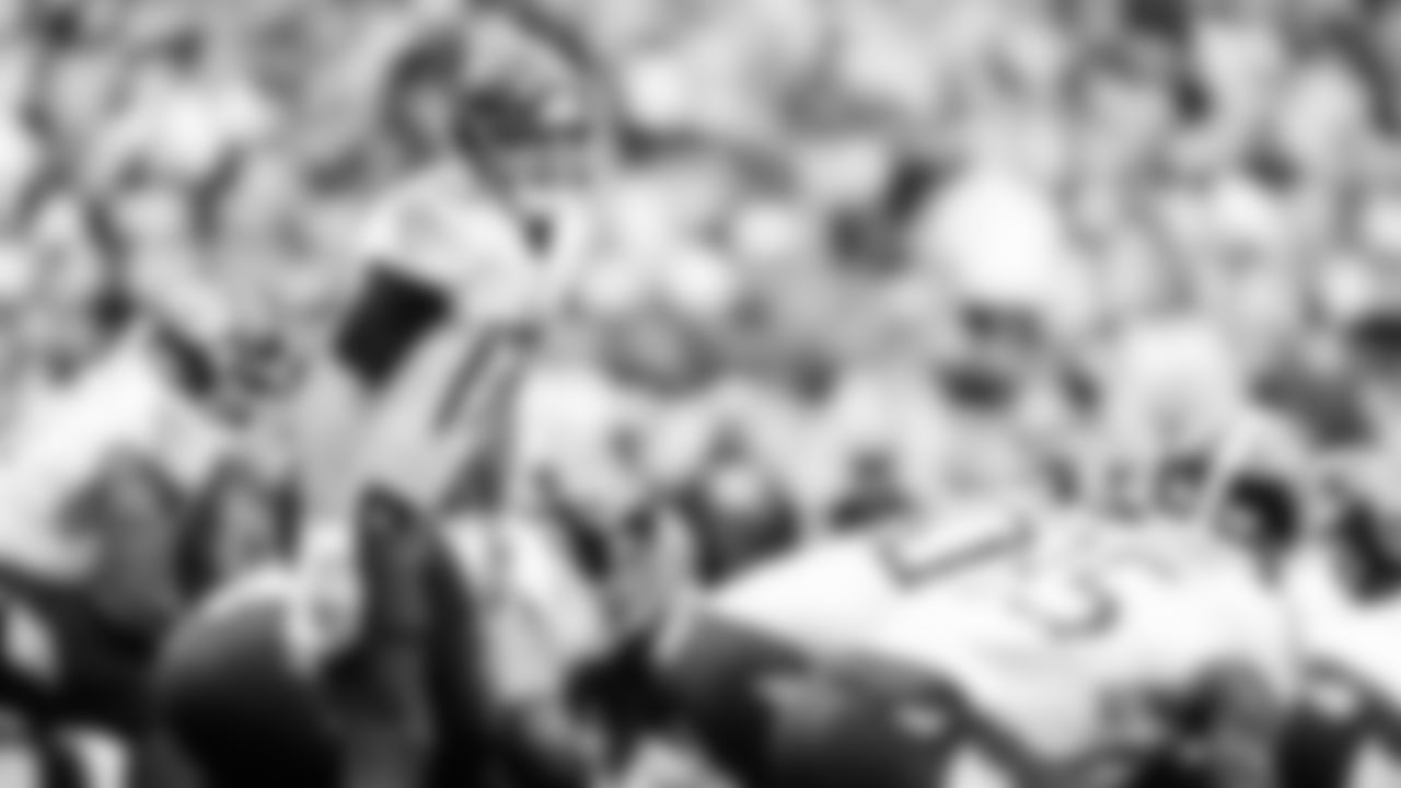 The game between the Tennessee Titans and the Cleveland Browns at the Cleveland Browns Stadium on September 24, 2023 in Cleveland, OH. Photo By 102032000027\ /Tennessee Titans