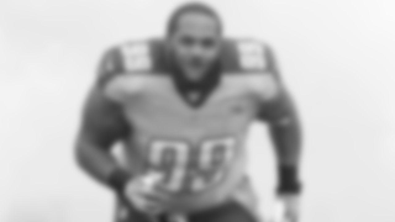 Tennessee Titans defensive tackle Jurrell Casey is introduced before an NFL football game between the Titans and the Kansas City Chiefs on Sunday, Oct. 6, 2013, in Nashville, Tenn. (AP Photo/Wade Payne)