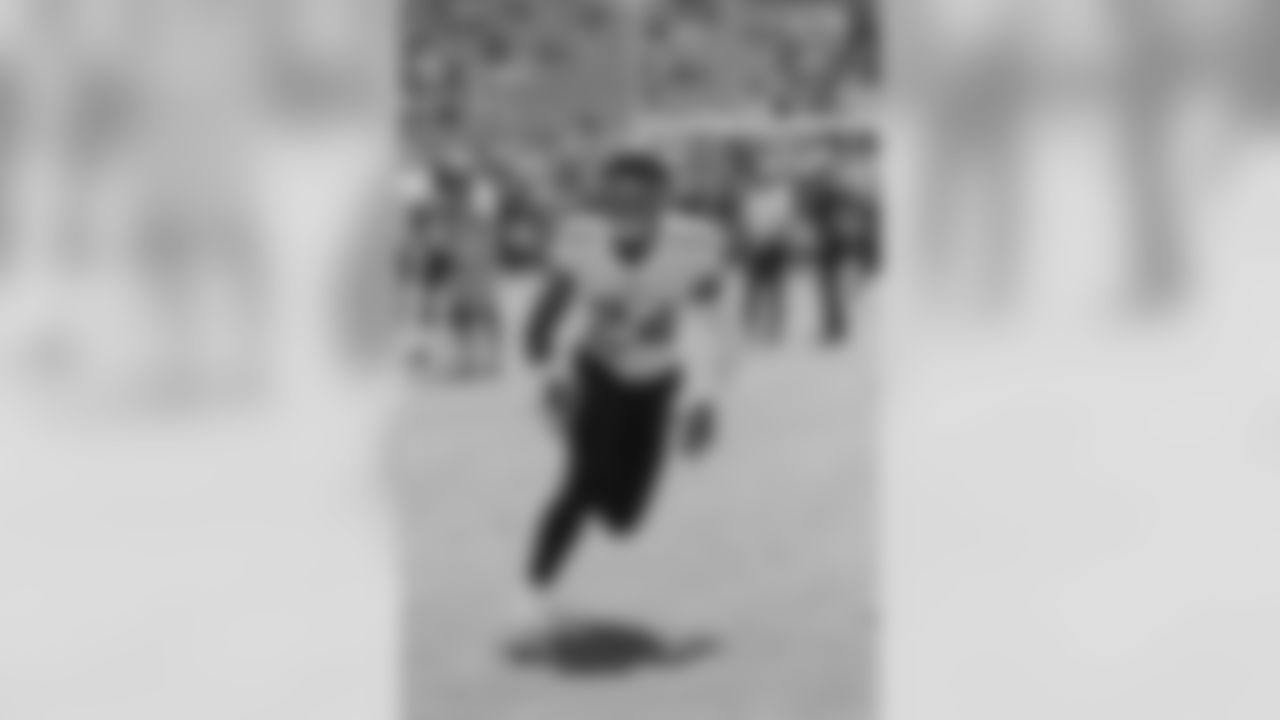 pregame2018eaglesB51600