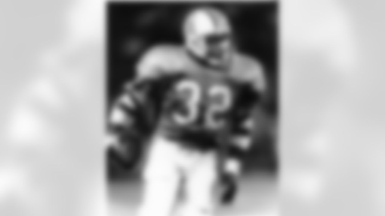 The Houston Oilers selected running back Alonzo Highsmith with the third overall pick in the 1987 NFL Draft.