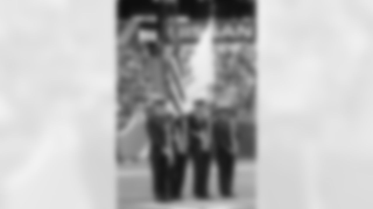 military2018titans60569