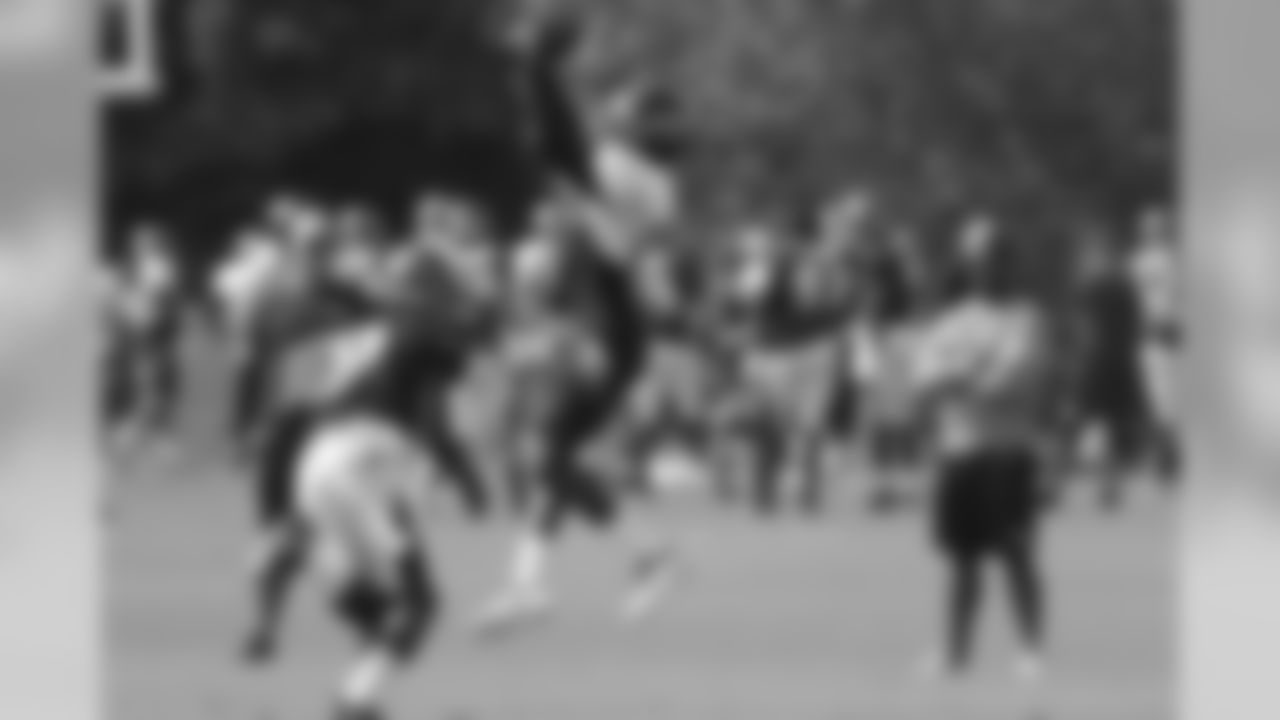titans-bucs-practice-180815b43850