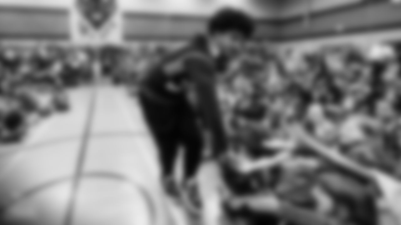Defensive back Amani Hooker #37 of the Tennessee Titans at the T-Rac School Show & Hometown Grant Presentation at Black Fox Elementary on October 25, 2022 in Murfreesboro, TN. Photo By Cameron Faulkner/Tennessee Titans