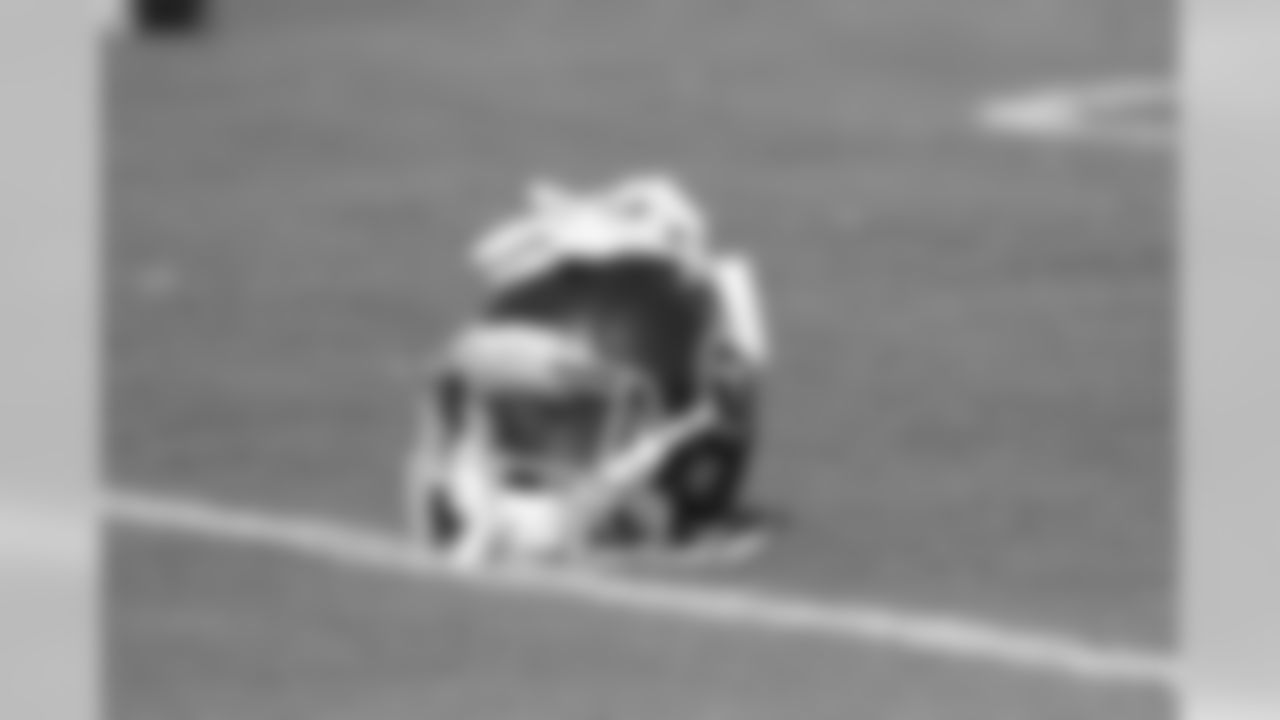 titans-bucs-practice-180815b43810