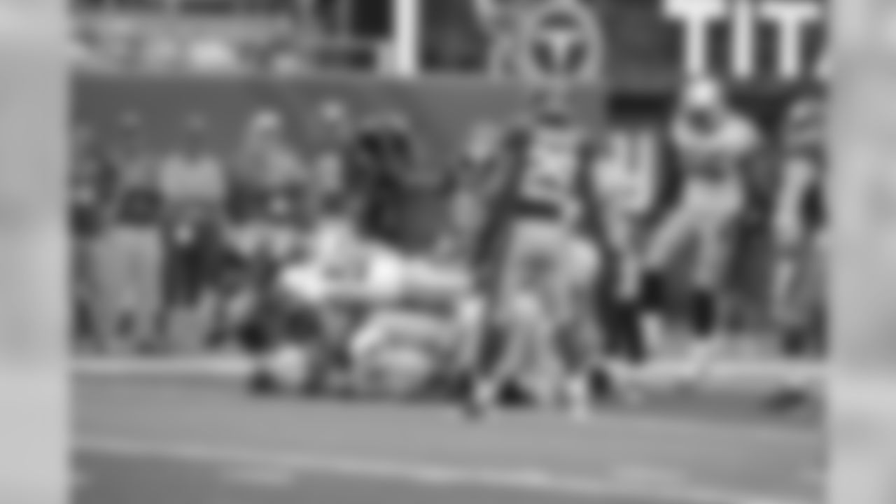 Tennessee Titans vs. New York Giants in Meadowlands, NJ on September 26, 2010.