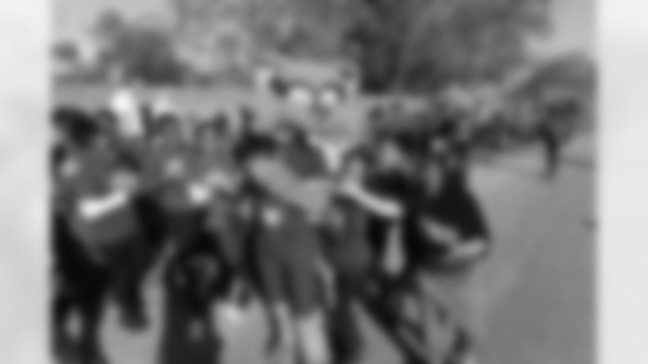 cheer-18101956405