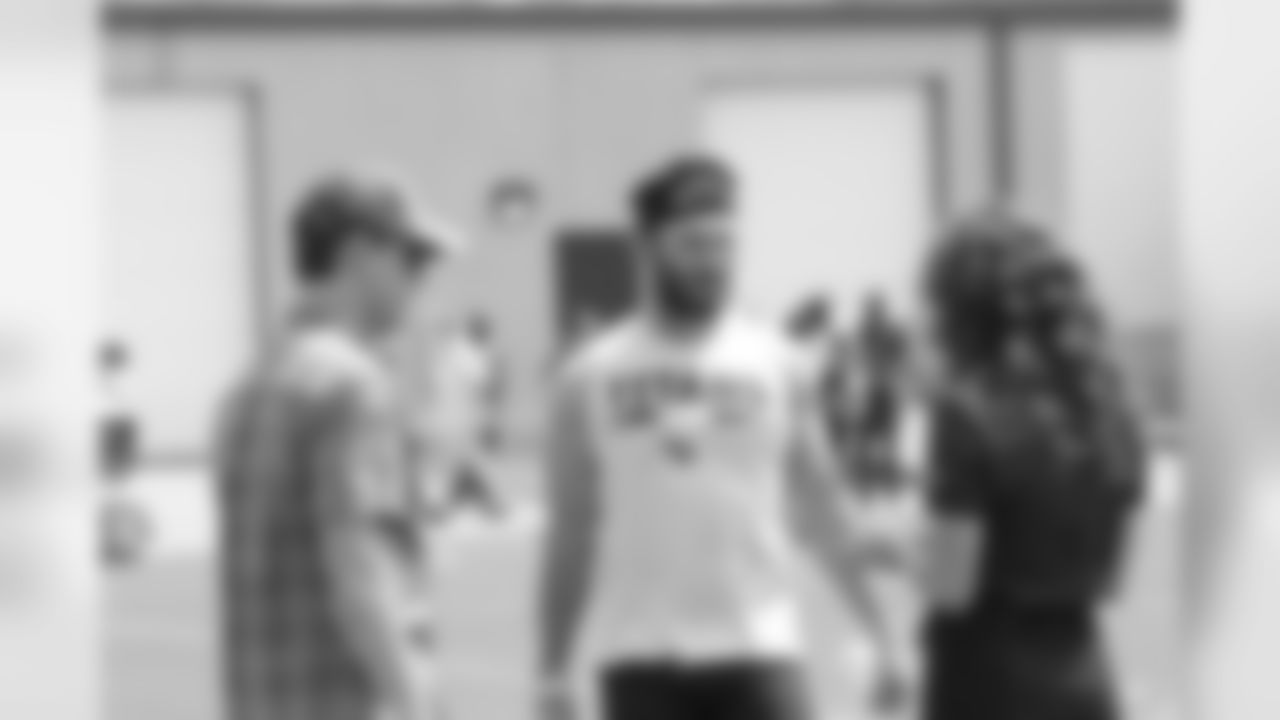 titans-bucs-practice-180815c43909