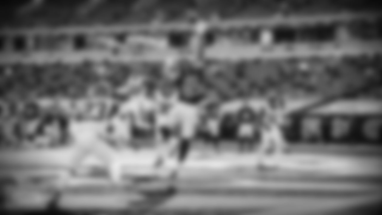The Tennessee Titans versus the Cincinnati Bengals at Paul Brown Stadium on NOVEMBER 01, 2020 in Nashville, TN. Photo By Donald Page/Tennessee Titans