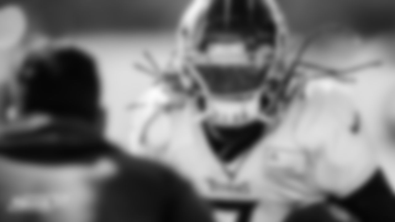 \y7\ during practice at Saint Thomas Sports Park on January 18, 2022 in Nashville, TN. Photo By Donald Page/Tennessee Titans