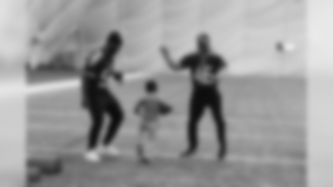 xmas2018kids64216seqn}
