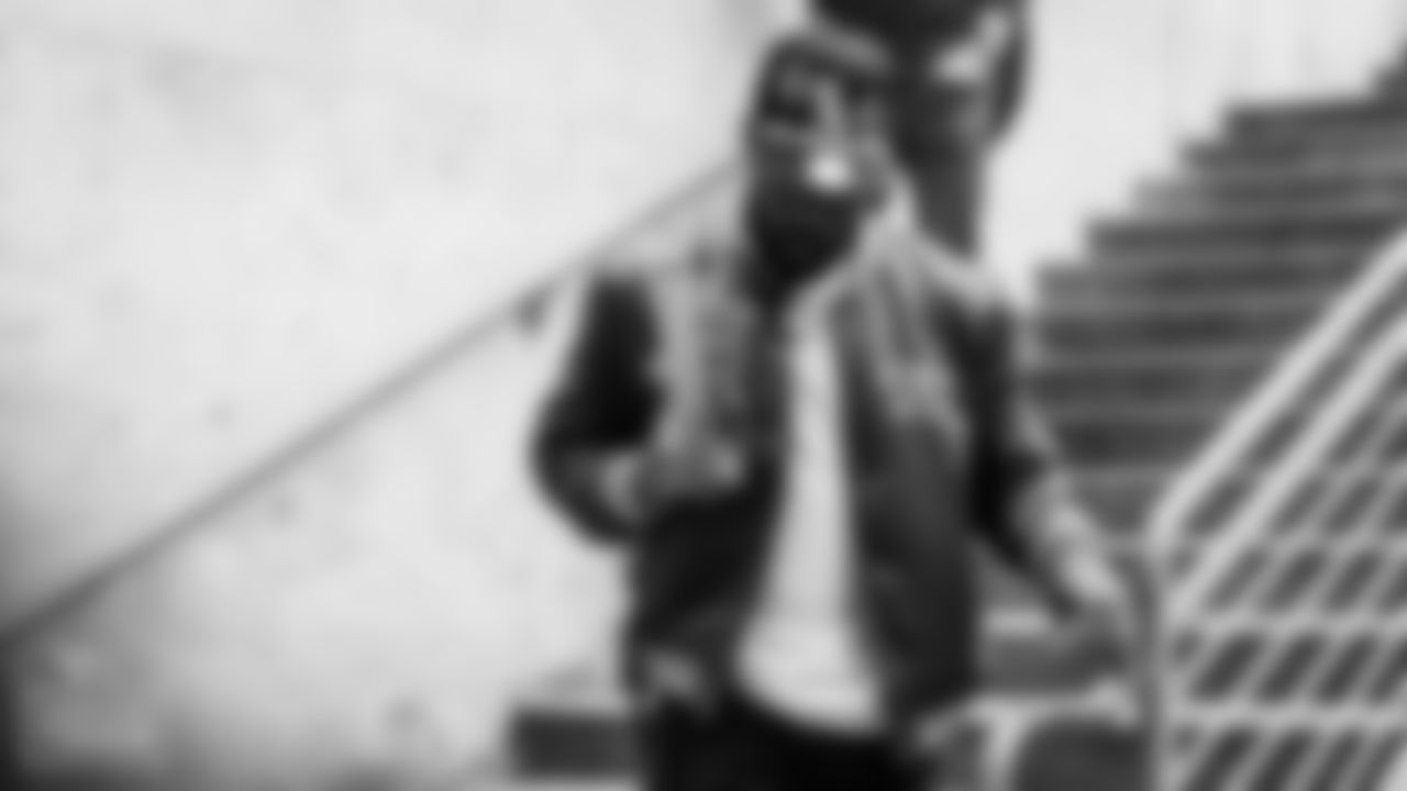 TR5_5741