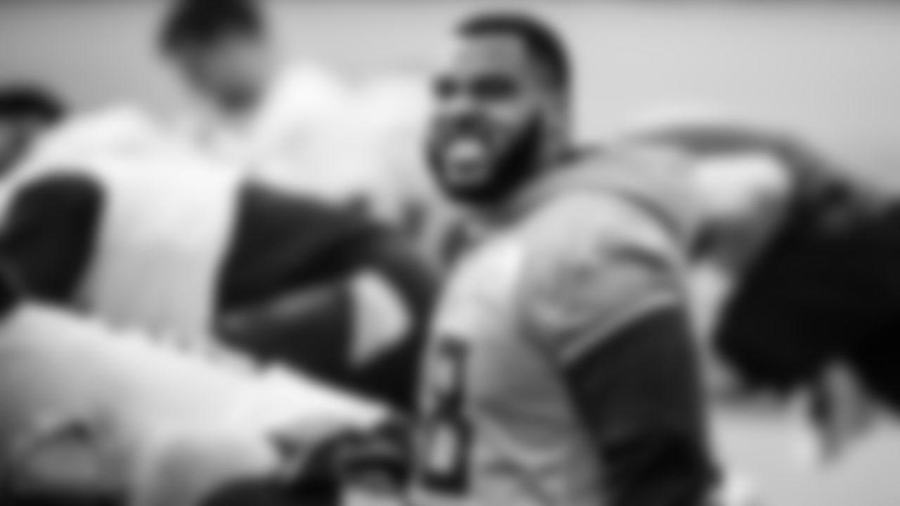 Defensive lineman Jeffery Simmons #98 of the Tennessee Titans during practice at Saint Thomas Sports Park on DECEMBER 29, 2021 in Nashville, TN. Photo By Donald Page/Tennessee Titans